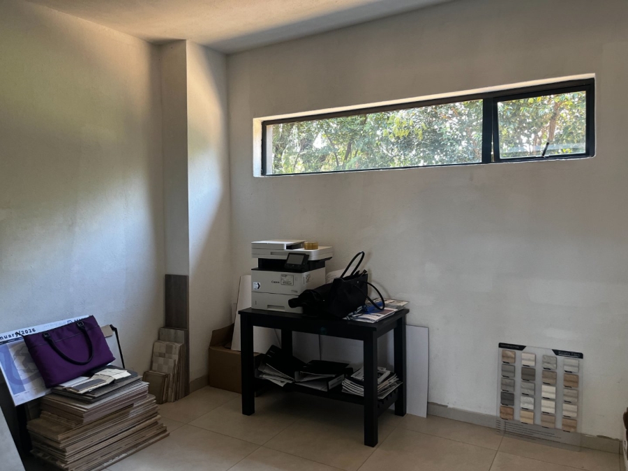 To Let commercial Property for Rent in Melodie North West